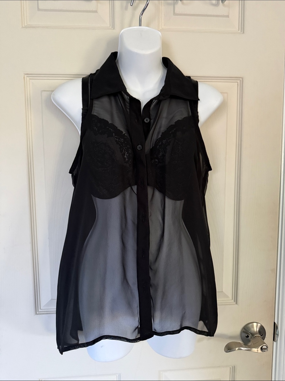 GLO jeans Vintage Y2K Black Sheer Lace Sleeveless Blouse